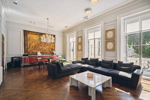Eccleston Square, London, SW1V