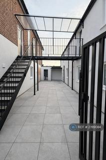 2 bedroom flat to rent, Ilkeston, Derbyshire, DE7