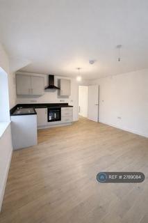 2 bedroom flat to rent, Ilkeston, Derbyshire, DE7