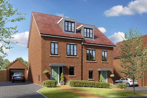3 bedroom semi-detached house for sale, The Harrton - Plot 75 at Bovingdon Grange, Bovingdon Grange, Meadow Drive HP3