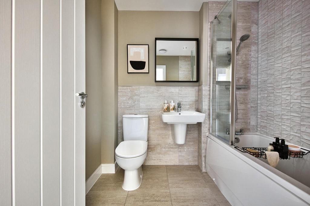 Gorgeous family bathroom