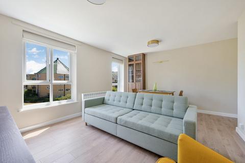 2 bedroom flat to rent, Garter Way, SE16