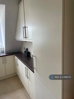 2 bedroom flat to rent, Green End Rd, Cambridge, CB4