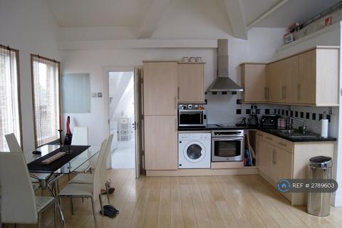 undefined, Queens Road, Buckhurst Hill, IG9