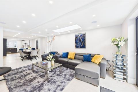 undefined, Grayling Road, London