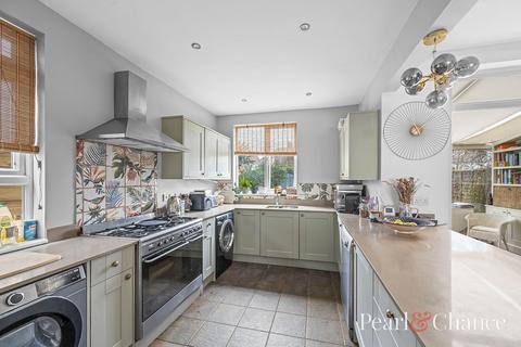 4 bedroom semi-detached house for sale, Golders Gardens, London, NW11