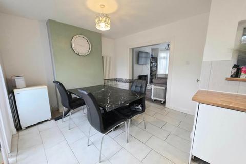 3 bedroom semi-detached house for sale, Nuneaton Road, Warwickshire CV12