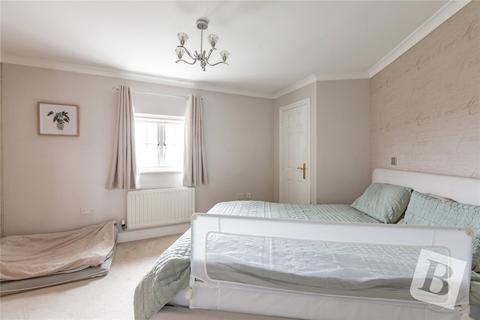 4 bedroom terraced house for sale, Barrow Chase, Chelmer Village, Chelmsford, Essex, CM2