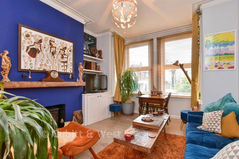 2 bedroom ground floor maisonette for sale, Ditchling Road, Brighton, East Sussex