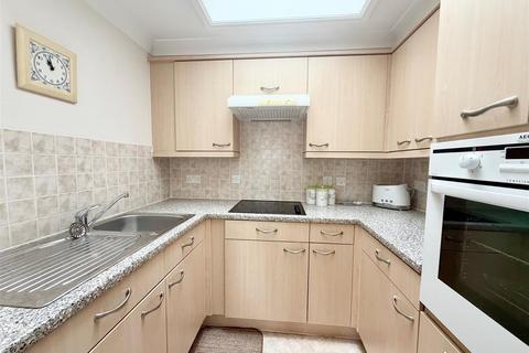 1 bedroom apartment for sale, Station Road, Plymouth PL7