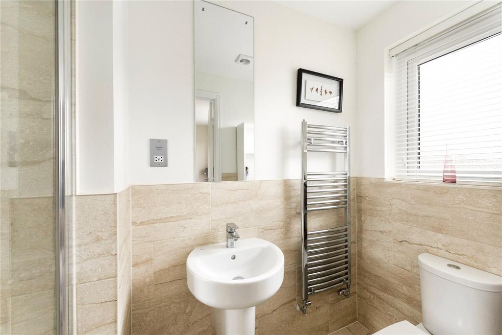 En Suite Bathroom