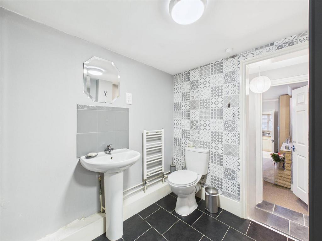 CAM02885 G0-PR0553-STILL006.jpg