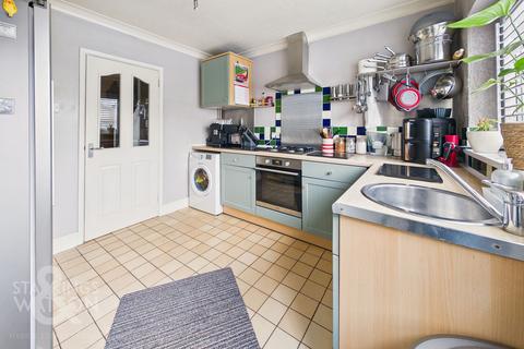 4 bedroom detached house for sale, Peverell Road, Bowthorpe, Norwich