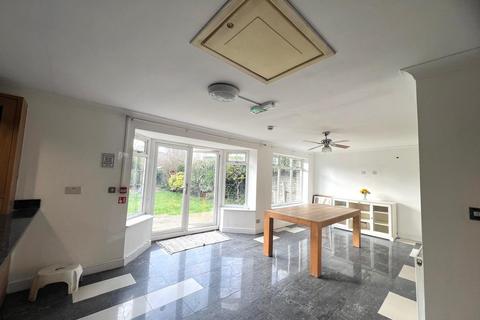 undefined, Somerset Way, Iver SL0