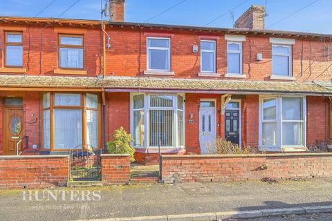 2 bedroom terraced house for sale, Clovelly Avenue, Hollins, Oldham