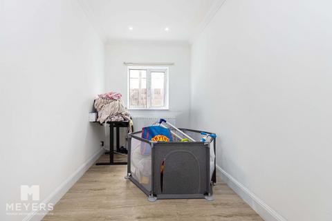 2 bedroom flat for sale, Westby Road, Bournemouth, BH5 1