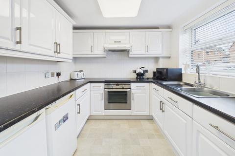 2 bedroom end of terrace house for sale, Whilton Close, Sutton in Ashfield, Nottinghamshire