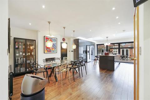 4 bedroom semi-detached house for sale, Talma Gardens, Twickenham TW2