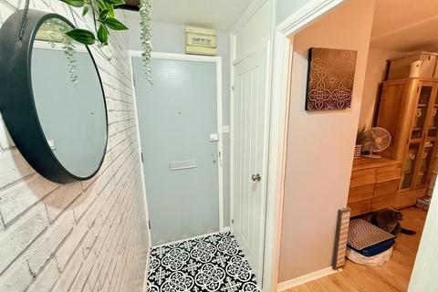 undefined, Hall Lane, London