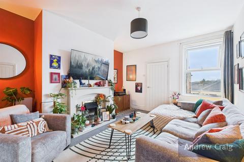 2 bedroom apartment for sale, East View, Wideopen