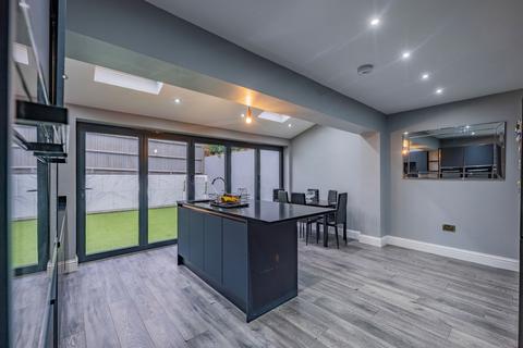 4 bedroom semi-detached house for sale, Highfield Road, Tunbridge Wells TN4
