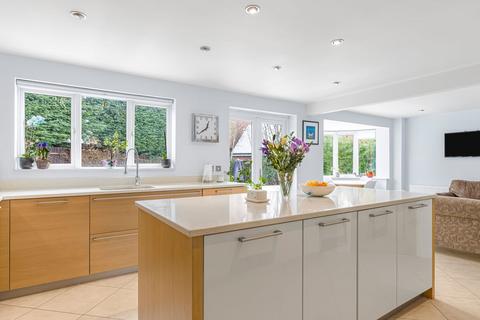 5 bedroom detached house for sale, Rumbush Lane, Solihull B90