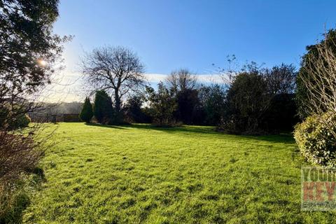 3 bedroom detached bungalow for sale, Canterbury Road, Lyminge, Folkestone, Kent CT18 8HD