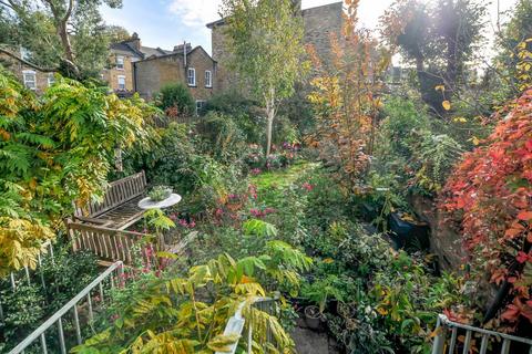 5 bedroom terraced house for sale, Stoke Newington Common, N16