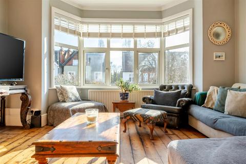 1 bedroom apartment for sale, Effingham Road, Long Ditton, Surbiton