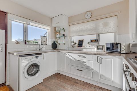 undefined, Clifton Avenue, Benfleet, SS7