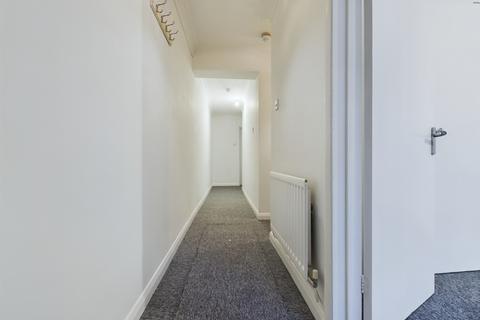 2 bedroom flat for sale, Clarendon Place, Brighton BN2