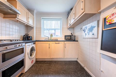 2 bedroom flat for sale, Halsall Court, Ormskirk L39