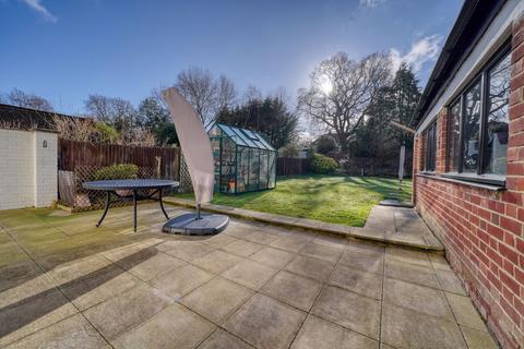 4 bedroom semi-detached house for sale, Kingsway, Orpington BR5