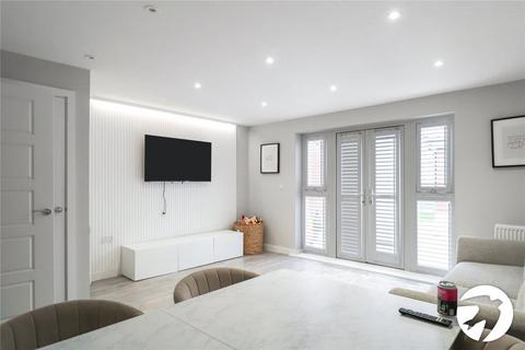 3 bedroom end of terrace house for sale, Morris Drive, Belvedere, DA17