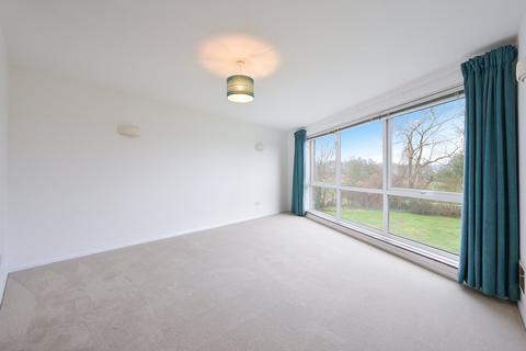 undefined, Parkside Court, WEYBRIDGE, KT13