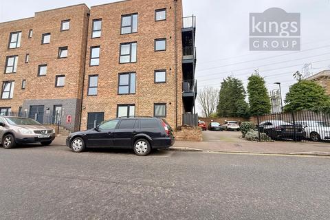 2 bedroom flat for sale, Lea Road, Waltham Abbey