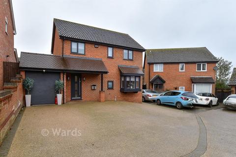 4 bedroom detached house for sale, Allen Close, Chatham ME5