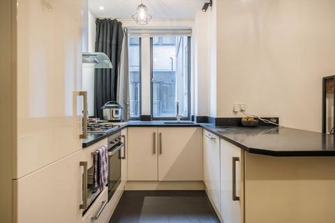 undefined, Little Somerset Street, London E1