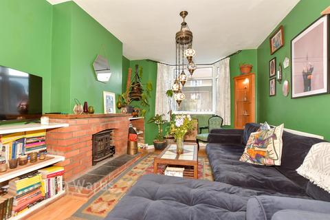 2 bedroom terraced house for sale, Dover Road, Folkestone CT19