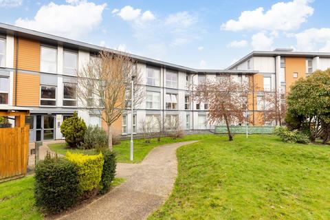 Commonwealth Drive, Crawley RH10