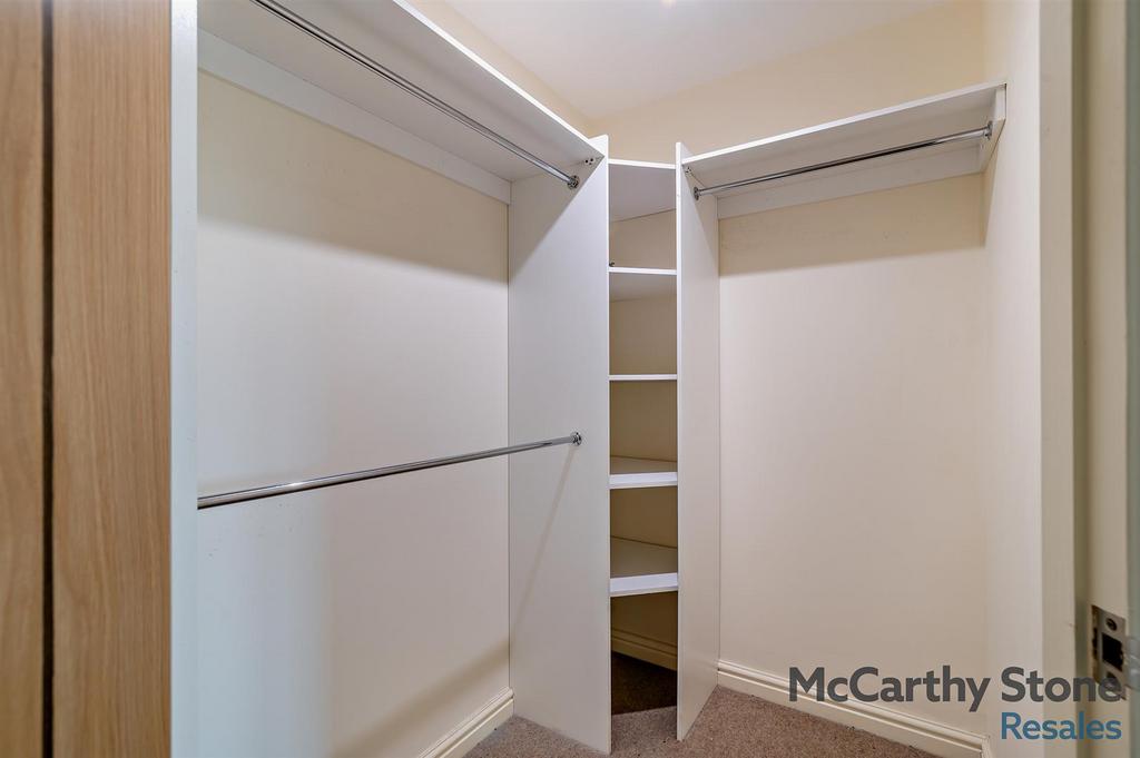 Walk In Wardrobe