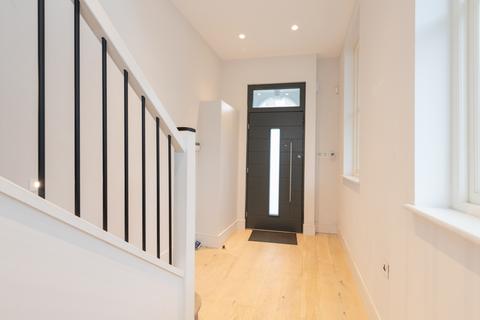 2 bedroom house to rent, Estelle Road, London, NW3
