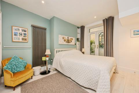 undefined, Princes Square, Looe, PL13