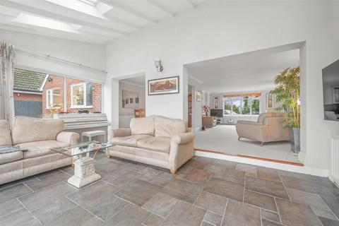 undefined, Arden Leys, Tanworth-In-Arden B94