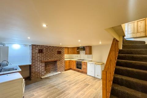 1 bedroom terraced house for sale, New Mill Road, Holmfirth HD9