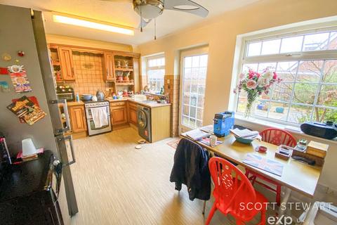 3 bedroom semi-detached house for sale, Thurning Avenue, Peterborough PE2