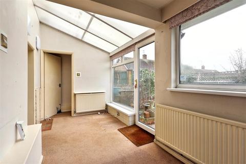 4 bedroom semi-detached house for sale, Twycross Road, Bestwood Park, Nottingham