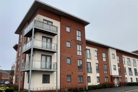 2 bedroom apartment to rent, Columbia Crescent, Wolverhampton