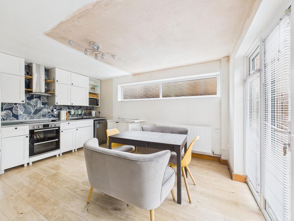 Dining Kitchen