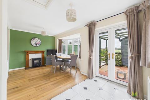 2 bedroom semi-detached house for sale, Cambrian Avenue, Whittington, Oswestry